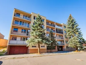 Prodej bytu 3+1, Nové Strašecí, Žižkovo náměstí, 70 m2