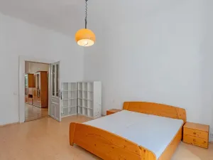 Prodej bytu 3+1, Praha - Malá Strana, Petřínská, 76 m2