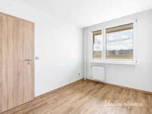 Pronájem bytu 2+kk, Praha - Střížkov, Jablonecká, 47 m2