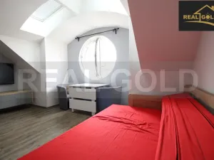 Pronájem bytu 1+kk, Třebíč, Okrajová, 35 m2