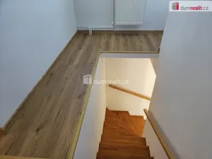 Pronájem bytu 3+kk, Straky, 74 m2