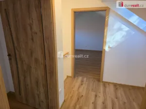 Pronájem bytu 3+kk, Straky, 75 m2