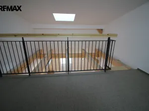 Pronájem bytu 1+kk, Chrastava, náměstí 1. máje, 35 m2