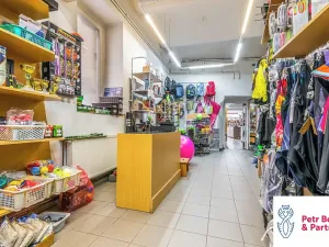 Prodej obchodního prostoru, Rakovník, Husovo náměstí, 622 m2