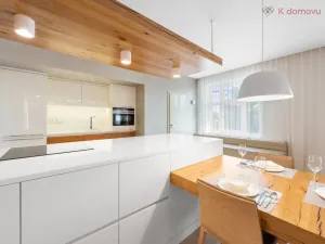 Pronájem bytu 2+kk, Uherské Hradiště, náměstí Míru, 90 m2