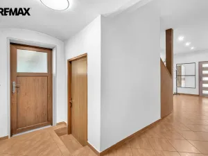 Prodej vícegeneračního domu, Klamoš, 570 m2