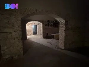 Pronájem obchodního prostoru, Praha, Ostrovní, 316 m2