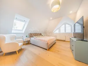 Prodej rodinného domu, Hovorčovice, Rozmarná, 169 m2