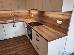 Pronájem bytu 2+kk, Dašice, U Kasáren, 51 m2