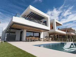Prodej bytu 4+kk, Torrevieja, Španělsko, 124 m2