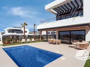Prodej bytu 4+kk, Torrevieja, Španělsko, 124 m2