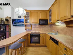Prodej bytu 1+1, Karlovy Vary, I. P. Pavlova, 37 m2