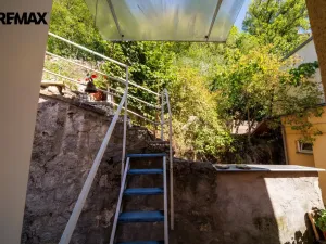 Prodej bytu 1+1, Karlovy Vary, I. P. Pavlova, 37 m2