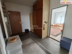 Pronájem bytu 4+1, Karlovy Vary - Stará Role, Školní, 84 m2
