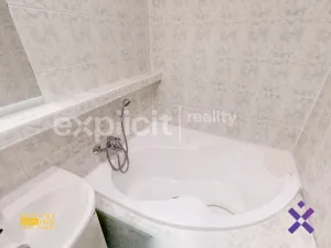 Pronájem bytu 2+1, Zlín - Malenovice, Husova, 48 m2