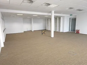 Pronájem kanceláře, Praha - Smíchov, Rozkošného, 155 m2