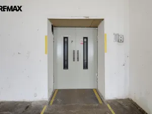 Pronájem výrobních prostor, Aš, Mánesova, 2350 m2