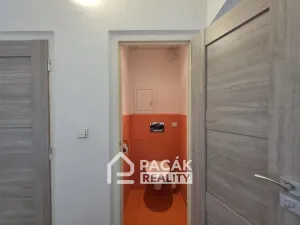 Pronájem bytu 2+1, Přerov, Tománkova, 52 m2
