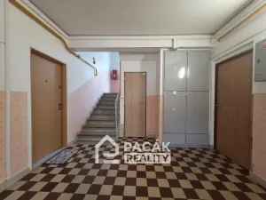 Pronájem bytu 2+1, Přerov, Tománkova, 52 m2