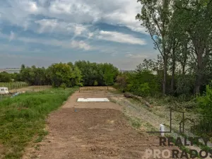 Prodej pozemku pro bydlení, Znojmo, 1369 m2