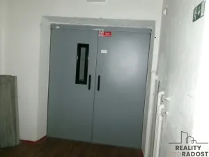 Pronájem skladu, Brno - Horní Heršpice, 180 m2