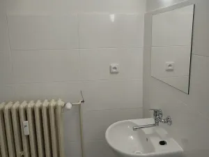 Pronájem bytu 2+kk, Pardubice, Sladkovského, 52 m2