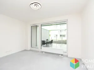 Pronájem bytu 1+kk, Plzeň - Bolevec, Krašovská, 36 m2