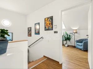 Prodej rodinného domu, Kamenice - Ládví, Lužní, 131 m2
