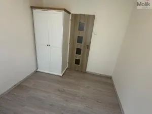 Prodej bytu 3+1, Teplice - Trnovany, Zemská, 67 m2
