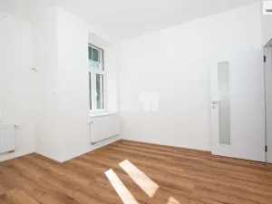 Pronájem bytu 2+kk, Liberec - Liberec II-Nové Město, Chrastavská, 50 m2