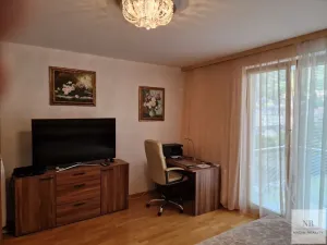 Prodej bytu 2+kk, Karlovy Vary, Libušina, 90 m2