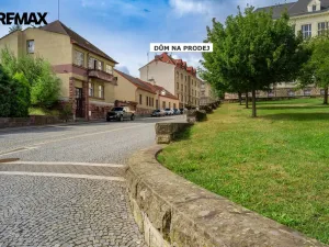Prodej obchodního prostoru, Lomnice nad Popelkou, Komenského, 234 m2