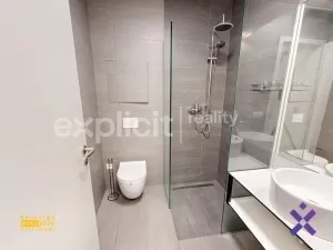 Pronájem bytu 1+kk, Zlín, Lorencova, 32 m2
