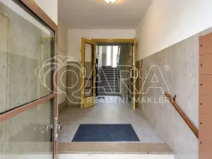Pronájem bytu 2+1, Praha - Vršovice, Čeljabinská, 70 m2