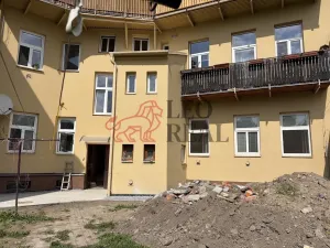 Prodej bytu 1+1, Opava - Předměstí, náměstí Svaté Trojice, 37 m2