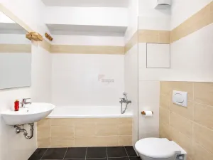 Pronájem bytu 2+kk, Praha - Čakovice, Bermanova, 48 m2