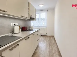 Prodej bytu 2+1, Holoubkov, 65 m2