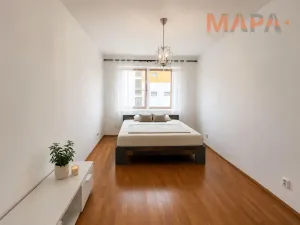 Pronájem bytu 2+kk, Praha - Hlubočepy, Do Klukovic, 67 m2