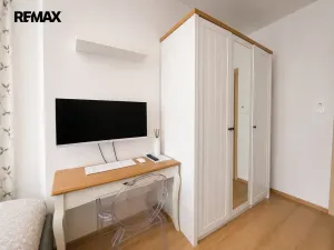 Prodej bytu 3+kk, Praha - Hostavice, U Hostavického potoka, 74 m2