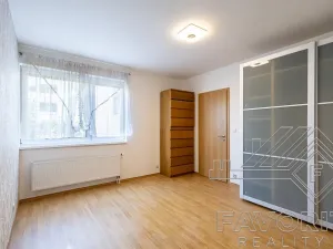 Pronájem bytu 2+kk, Praha - Letňany, Chlebovická, 56 m2