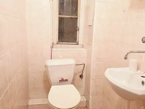 Pronájem skladu, Praha - Bubeneč, Čechova, 28 m2