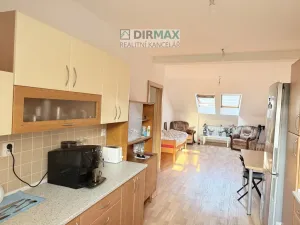 Pronájem bytu 2+kk, Plzeň, U Tržiště, 66 m2