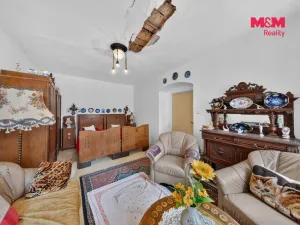 Prodej rodinného domu, Uzeničky - Černívsko, 163 m2