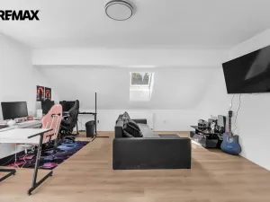 Prodej rodinného domu, Lužany, 136 m2