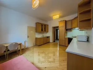 Prodej bytu 2+1, Praha - Smíchov, Na Březince, 81 m2