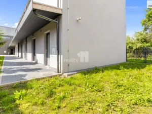 Pronájem bytu 3+kk, Praha - Benice, 105 m2