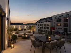 Prodej vícegeneračního domu, České Budějovice, J. Dobrovského, 830 m2