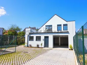 Prodej vícegeneračního domu, České Budějovice, J. Dobrovského, 830 m2