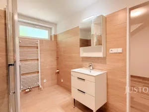Pronájem bytu 1+1, Liberec - Liberec IV-Perštýn, U Krematoria, 65 m2