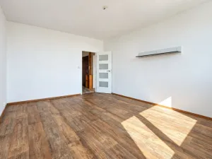 Prodej bytu 3+1, Jirkov, Pionýrů, 78 m2